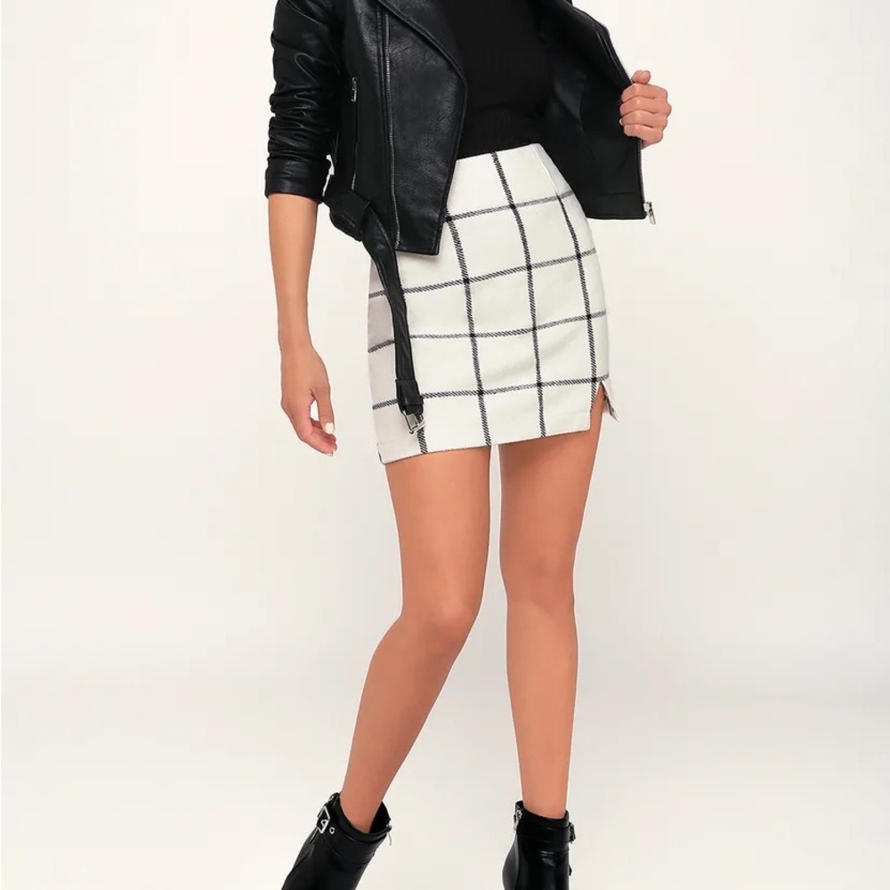 Lulu’s | Spence White Plaid Mini Skirt